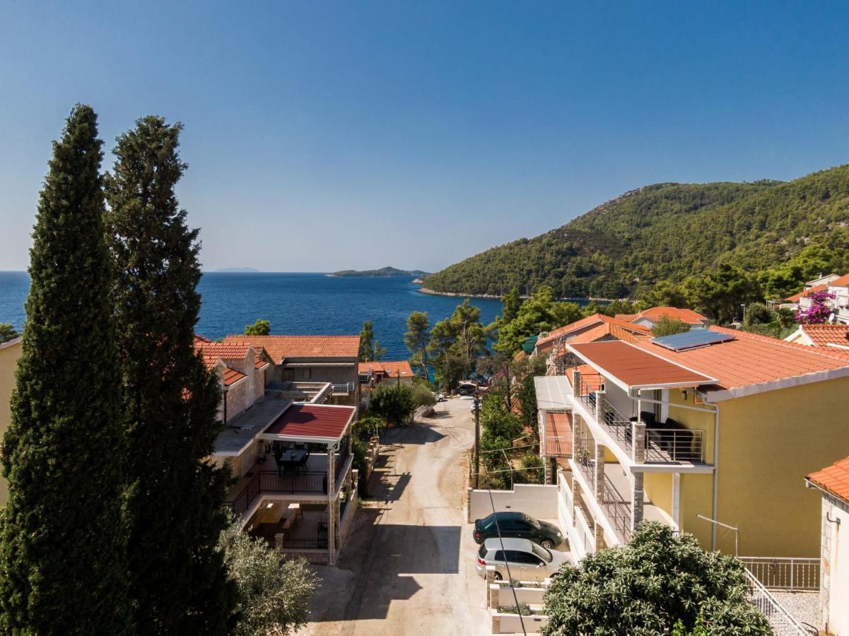 Fancy Apartments Dream Brna Exterior foto