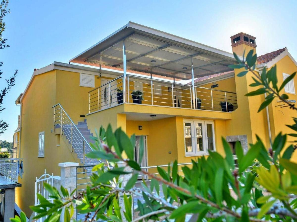 Fancy Apartments Dream Brna Exterior foto
